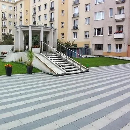 Mw - Centrum - Plaza Apartman *